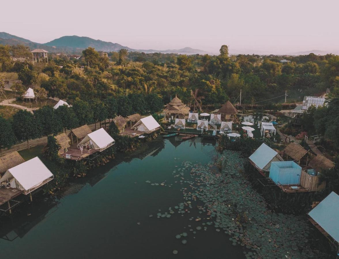 Nang Non Camping Ville นางนอนแค้มป์ปิ้งวิลล์ Mae Sai Buitenkant foto